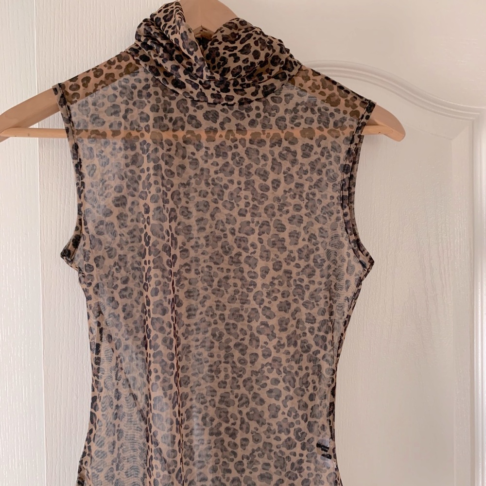 NWOT SHEIN ladies mock neck sheer sleeveless top.